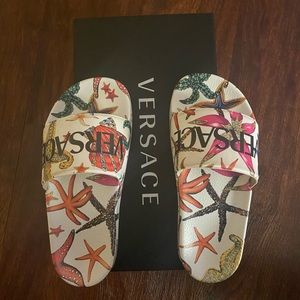 Girls Versace slides